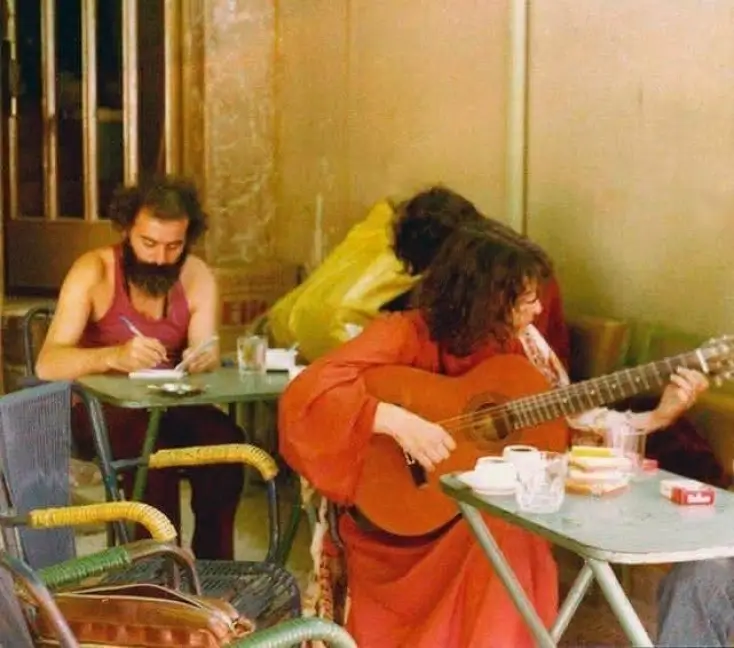  Εργασία έγχρωμη, Μανώλης Ρασούλης, Βάσω Αλλαγιάννη © Αρχείο Βάσως Αλλαγιάννη 