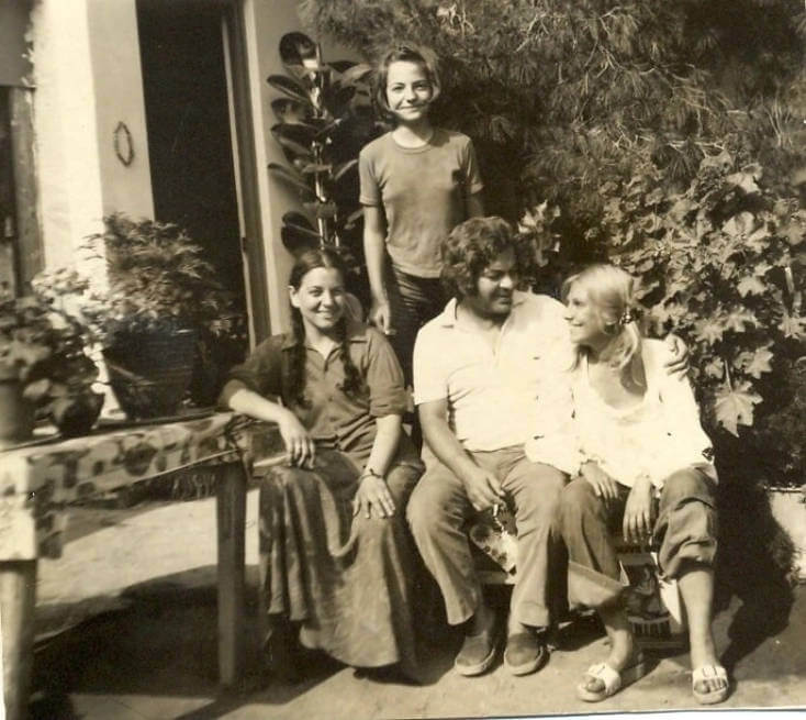  Βάσω Αλλαγιάννη, Πηγή, Μάνος Λοΐζος, Δώρα Σιτζάνη © Αρχείο Βάσως Αλλαγιάννη 