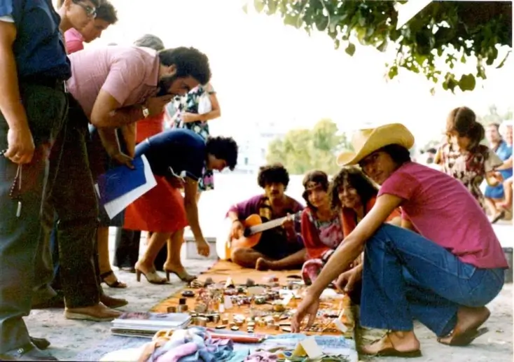  Στην Κρήτη, περάστε Κόσμε © Αρχείο Βάσως Αλλαγιάννη 