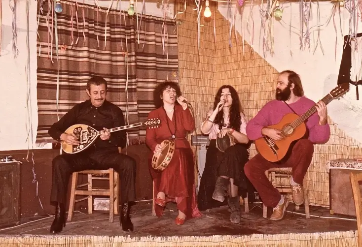  Από αριστερά: Ιορδάνης Τσομίδης, Βάσω Αλλαγιάννη, Κατερίνα Ξηρού, Κώστας Διαβάτης © Αρχείο Βάσως Αλλαγιάννη 