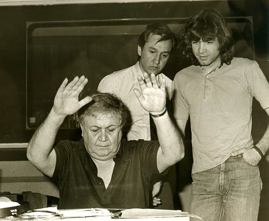 Νίκος Κυπουργός, Μάνος Χατζιδάκις, Fouad Kavur