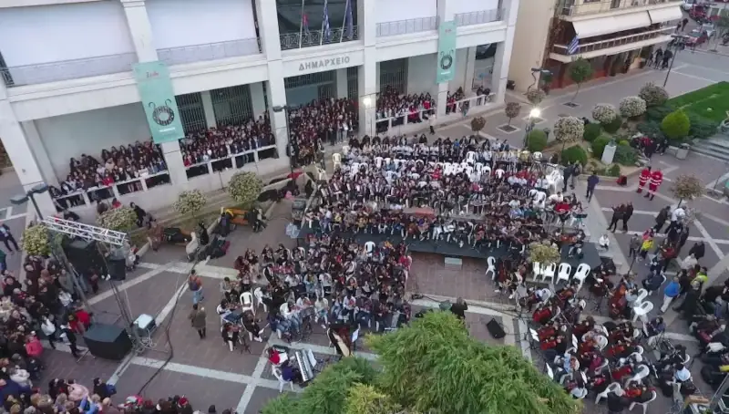 Στην πλατεία της Ξάνθης © Αρχείο Νίκου Κυπουργού